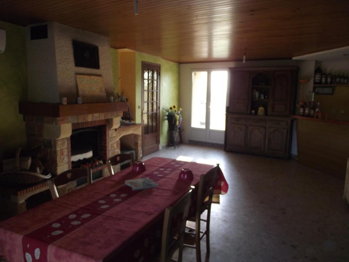 Domaine Des Cigales, Chambre D'Hotes Saint-Martin-d'Aout 外观 照片